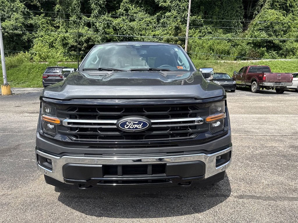 New 2025 Ford F150 XLT w/ Equipment Group 302A MID image 2