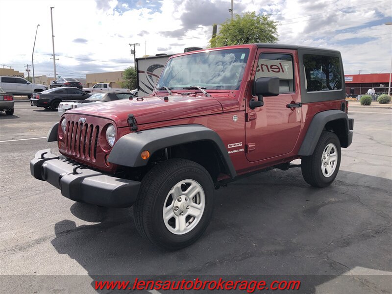Used 2012 Jeep Wrangler Sport AWD/4WD image 4