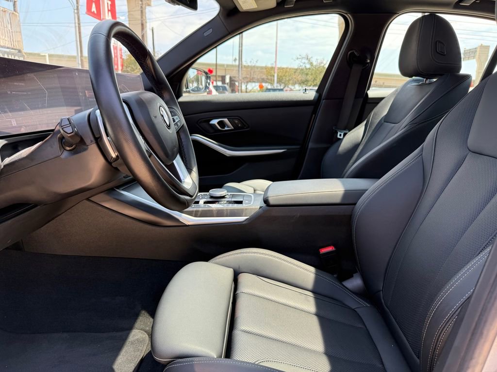 Used 2024 BMW 330i Sedan image 11