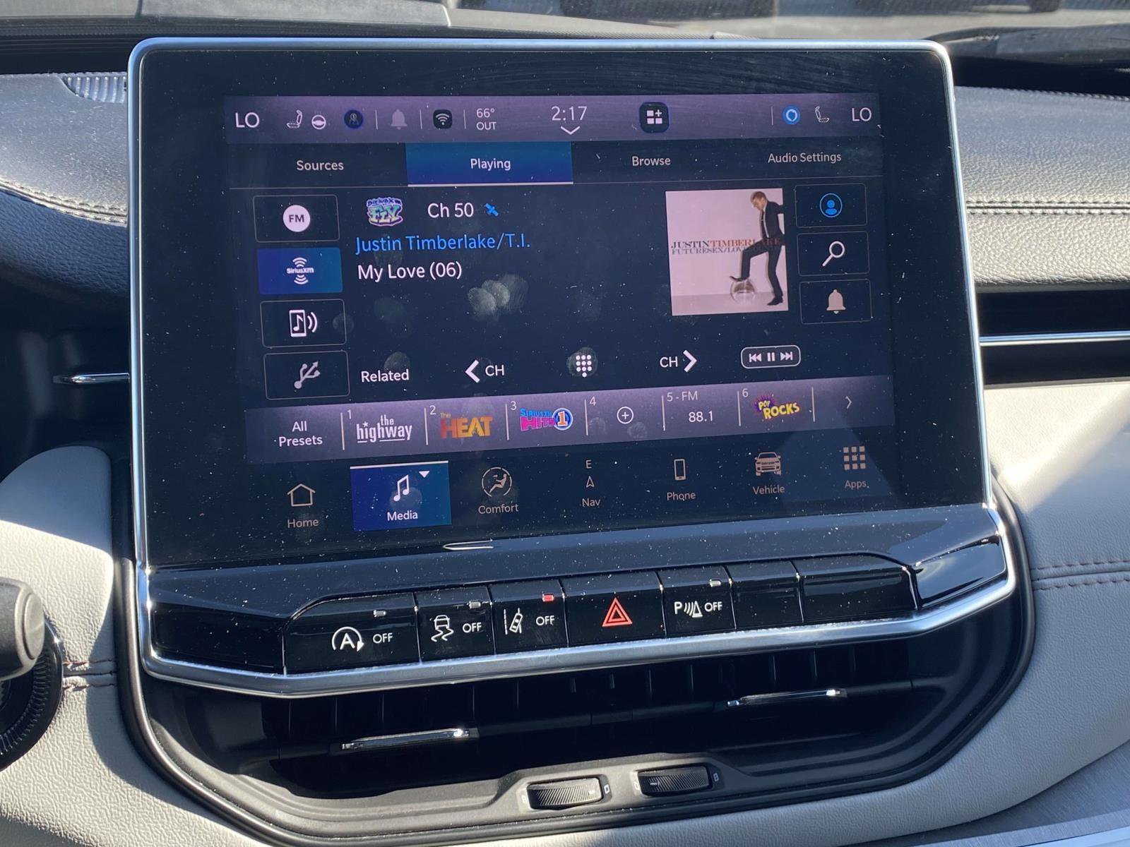 Used 2024 Jeep Compass Limited w/ Elite Group image 44