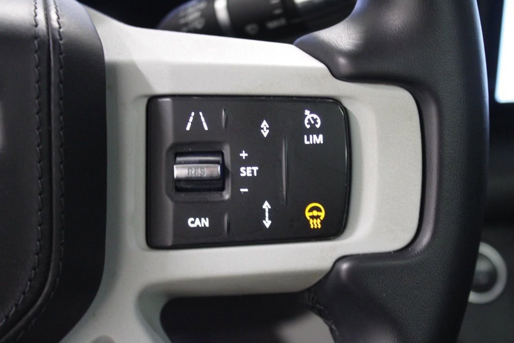 Used 2020 Land Rover Defender 110 HSE AWD/4WD image 22