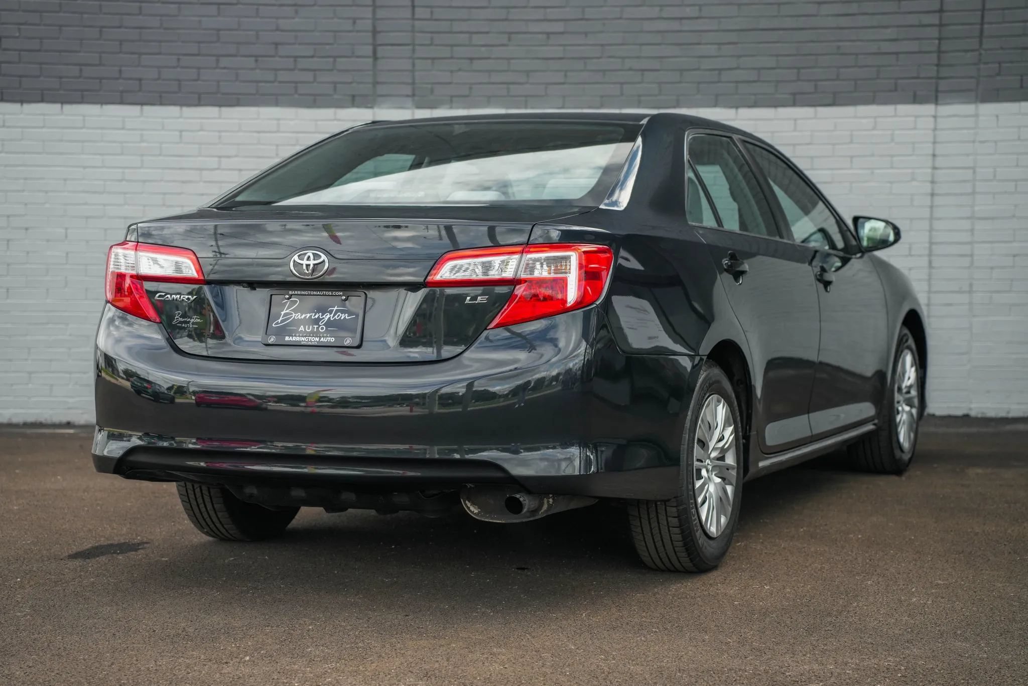 Used 2014 Toyota Camry LE FWD image 5