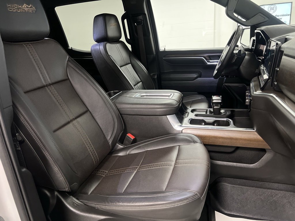 Used 2022 Chevrolet Silverado 1500 High Country image 61