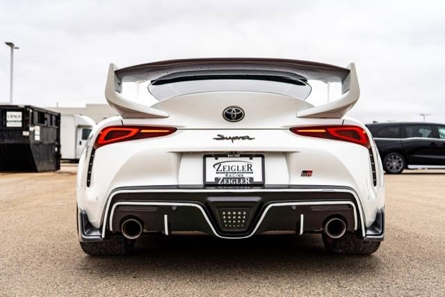 Used 2020 Toyota Supra Premium w/ Driver Assist Package image 6