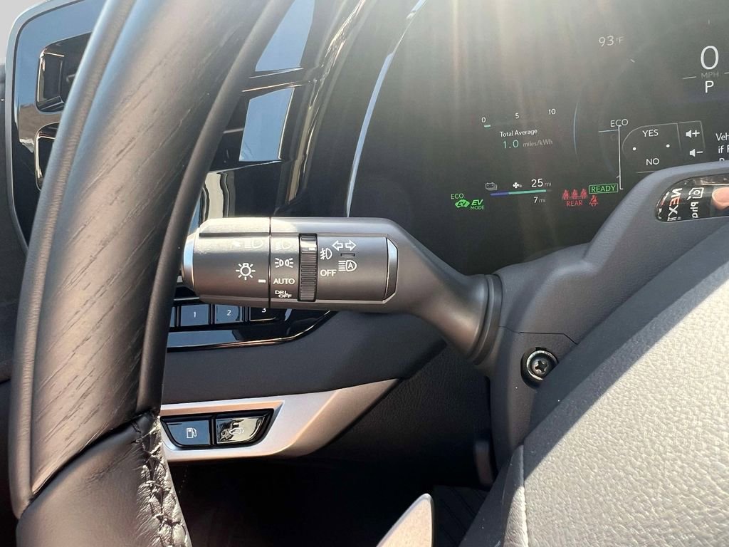 New 2026 Lexus RX 450h AWD image 25