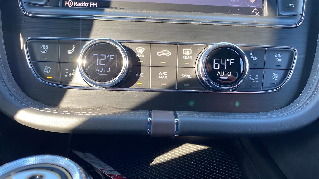 Used 2020 Bentley Bentayga Speed image 23