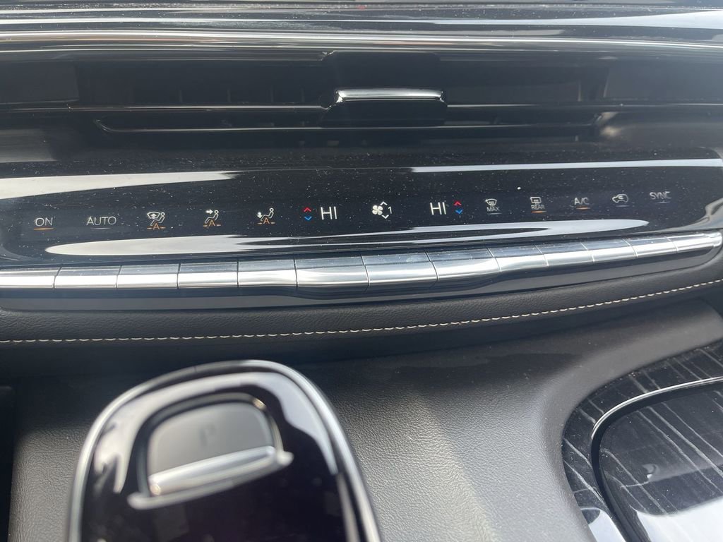 Certified 2024 Cadillac Escalade ESV Sport w/ LPO, ONYX Package image 17