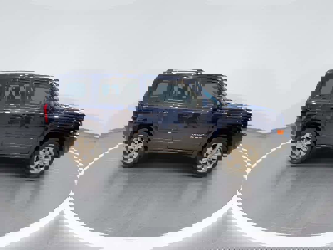 Used 2017 Jeep Patriot Sport w/ Power Value Group image 9