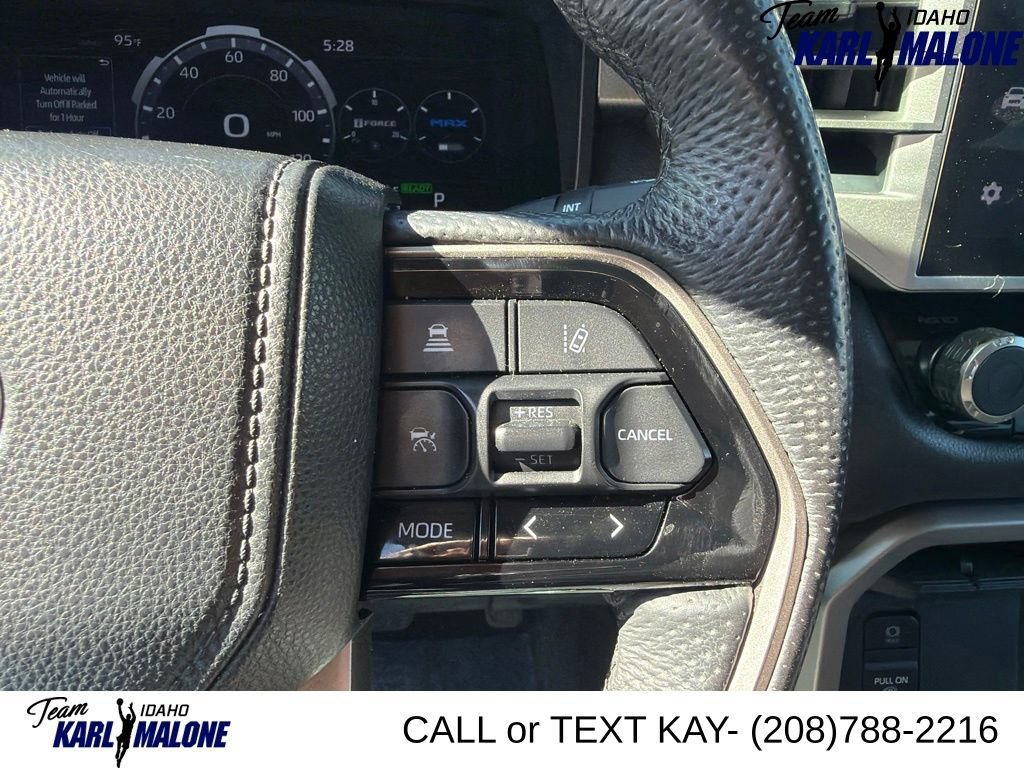 Used 2024 Toyota Tundra Limited AWD/4WD image 31