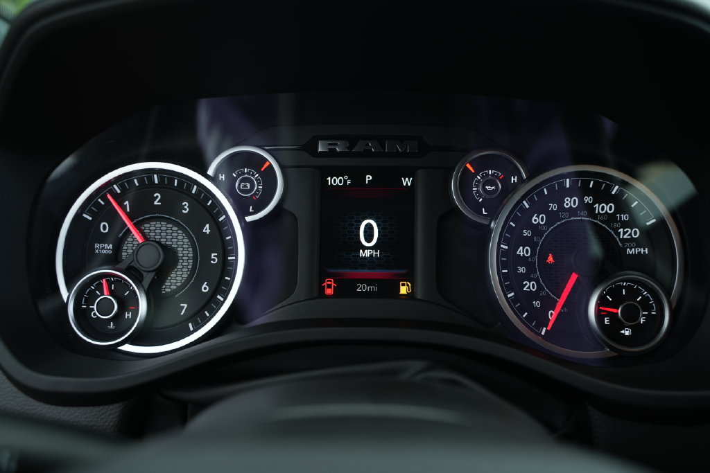 New 2026 RAM 1500 Express AWD/4WD image 27
