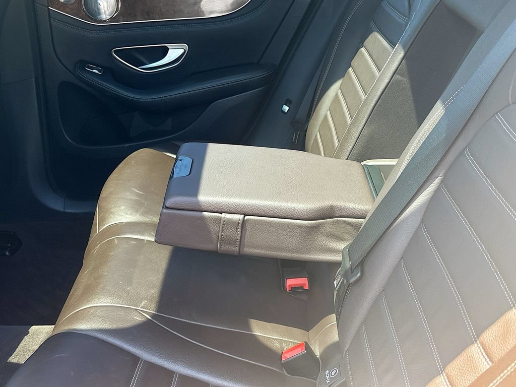 Used 2018 Mercedes-Benz GLC 300 w/ Multimedia Package image 18