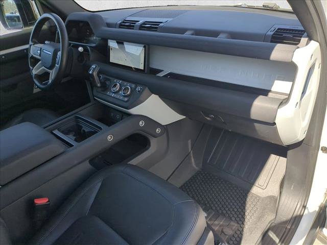 Used 2021 Land Rover Defender 90 S AWD/4WD image 21