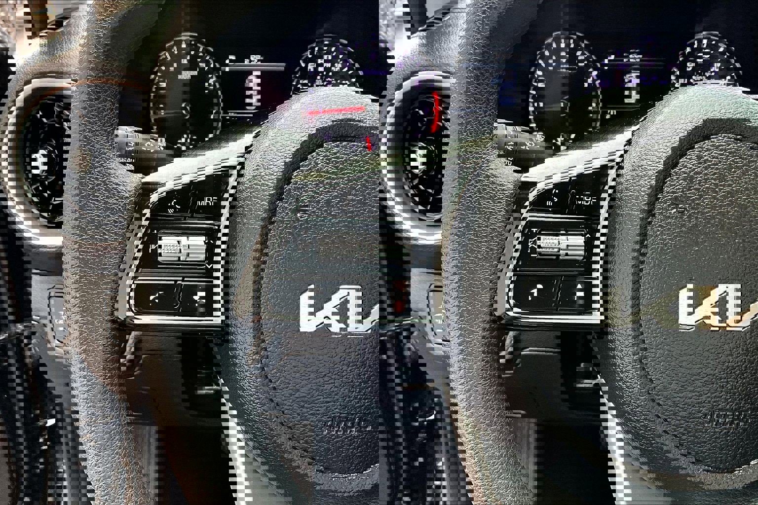 Certified 2023 Kia Forte LXS w/ LXS Technology Package image 11