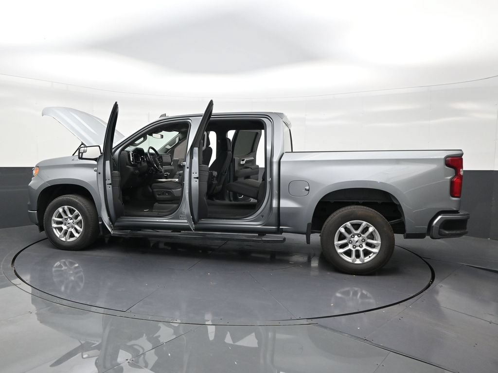 Used 2024 Chevrolet Silverado 1500 RST RWD image 30