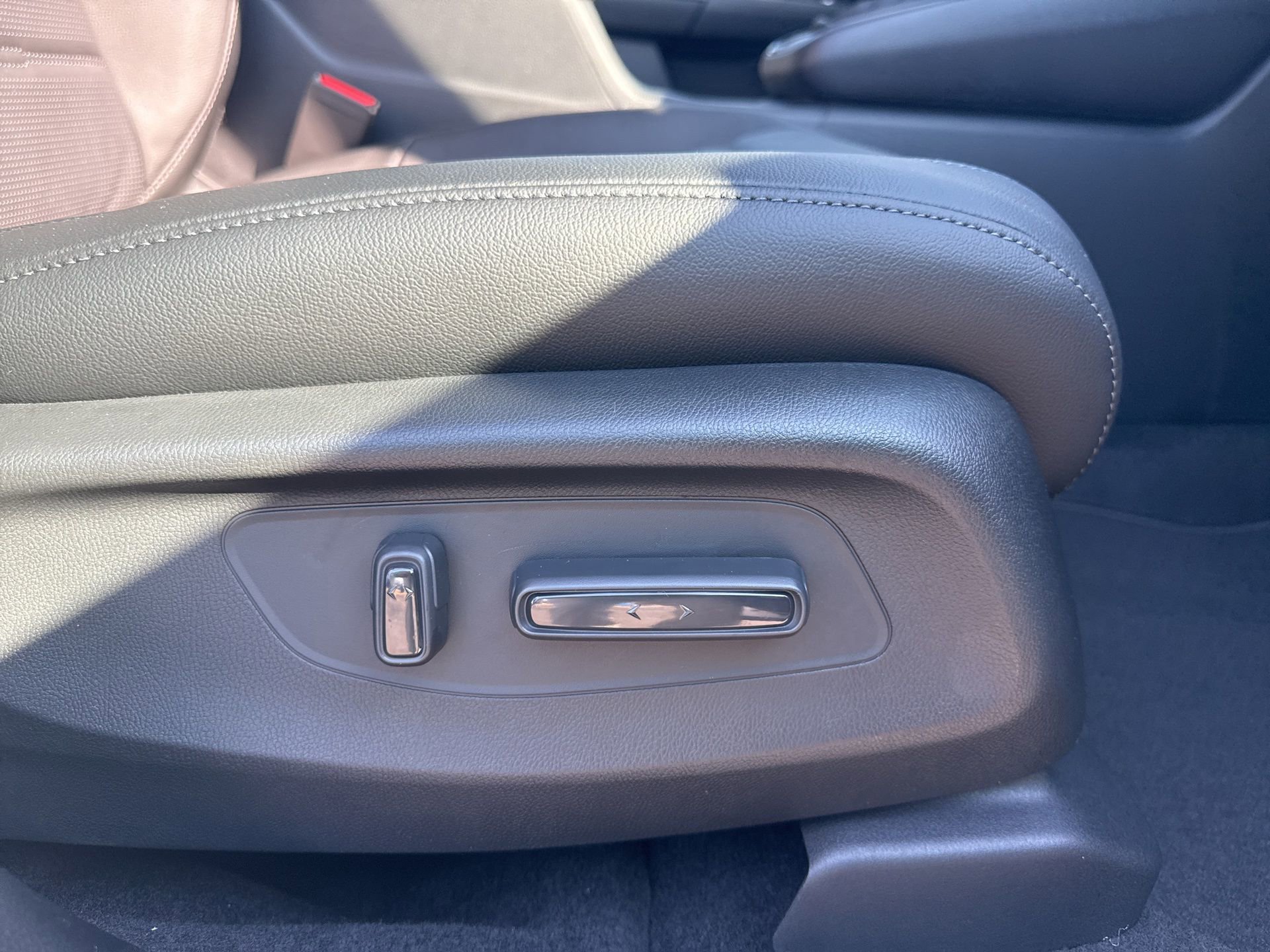 New 2026 Honda CR-V EX-L image 13