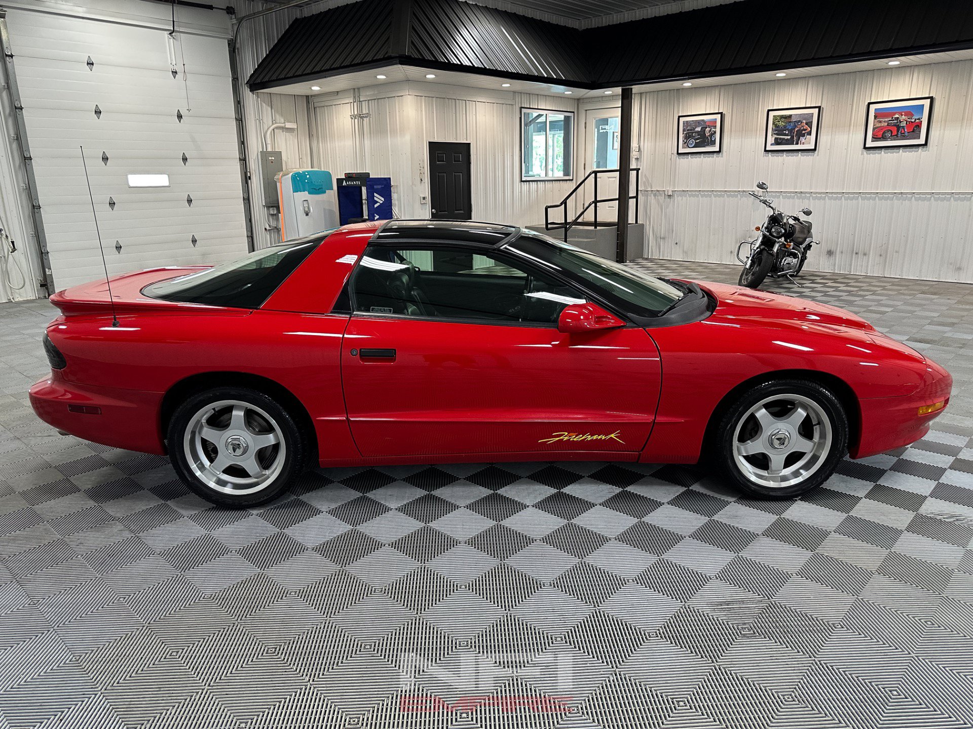 Used 1994 Pontiac Firebird Formula RWD image 7