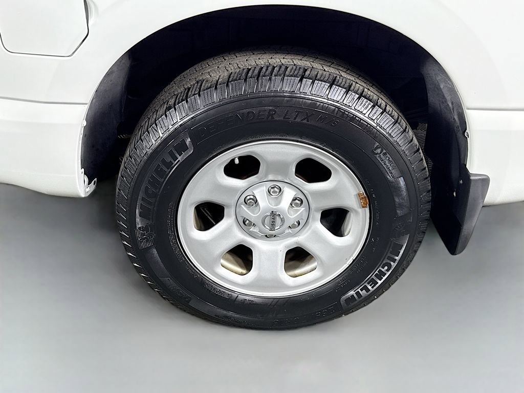 Used 2017 Nissan Titan S image 31