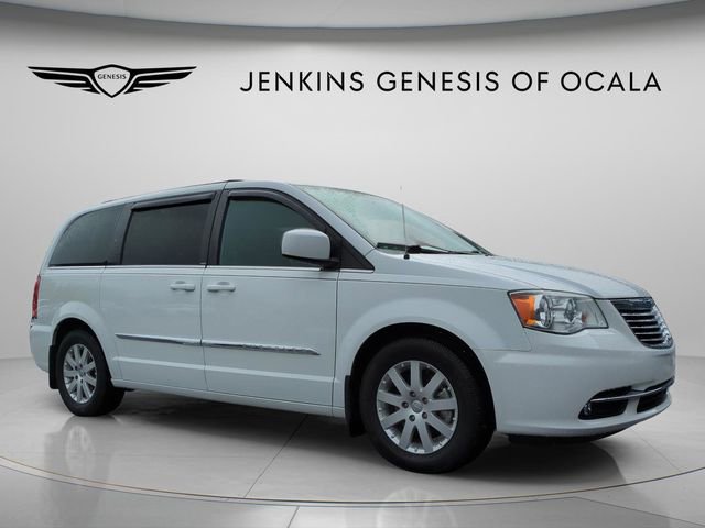 Used 2014 Chrysler Town & Country Touring