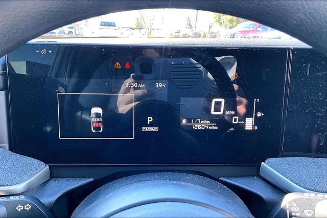 Used 2025 Nissan Kicks SV w/ SV Premium Package image 10