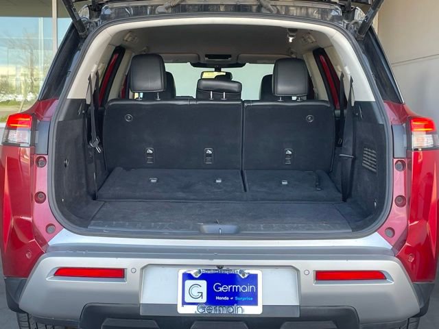 Used 2022 Nissan Pathfinder SL w/ SL Black Package image 20