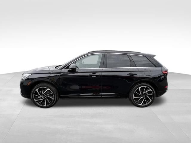 Used 2025 Lincoln Corsair Grand Touring w/ Equipment Group 301A AWD/4WD image 12