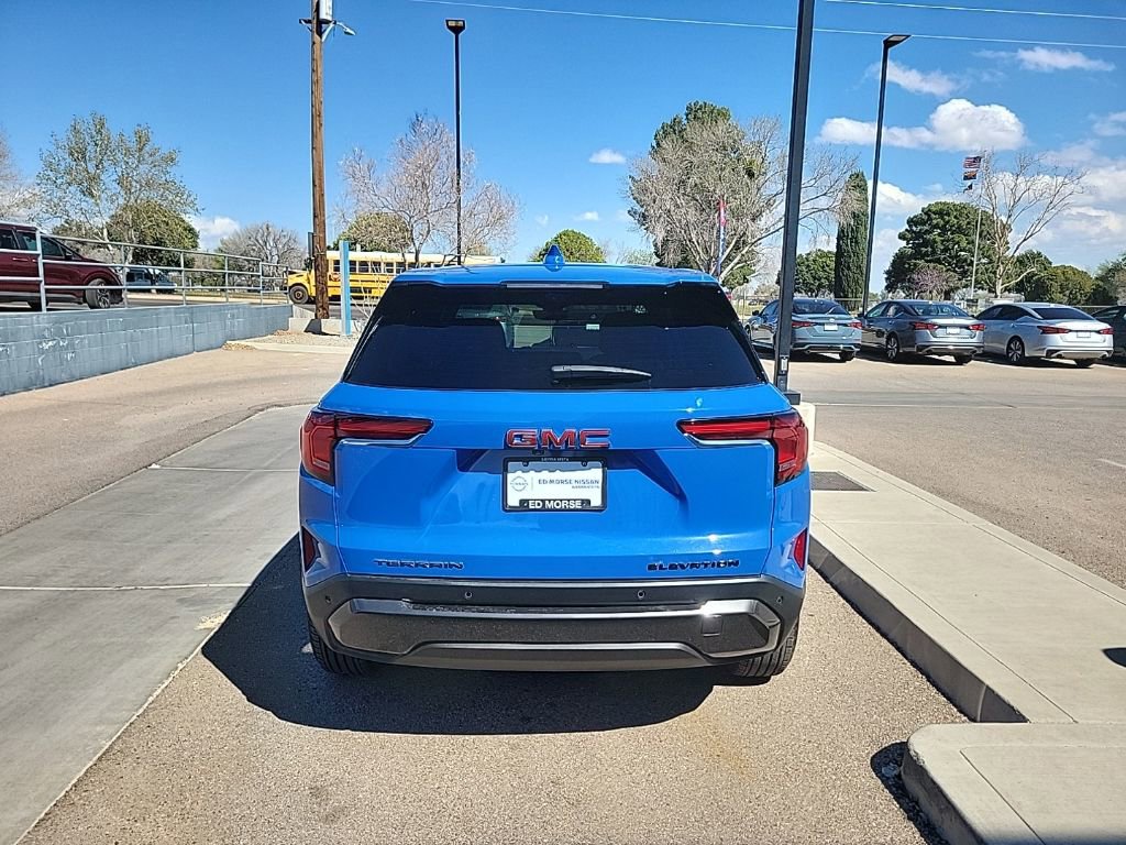 Used 2025 GMC Terrain Elevation w/ Technology Package II image 6