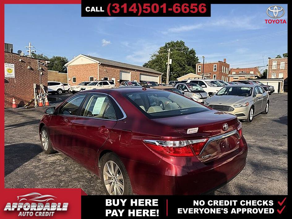 Used 2016 Toyota Camry XLE FWD image 3
