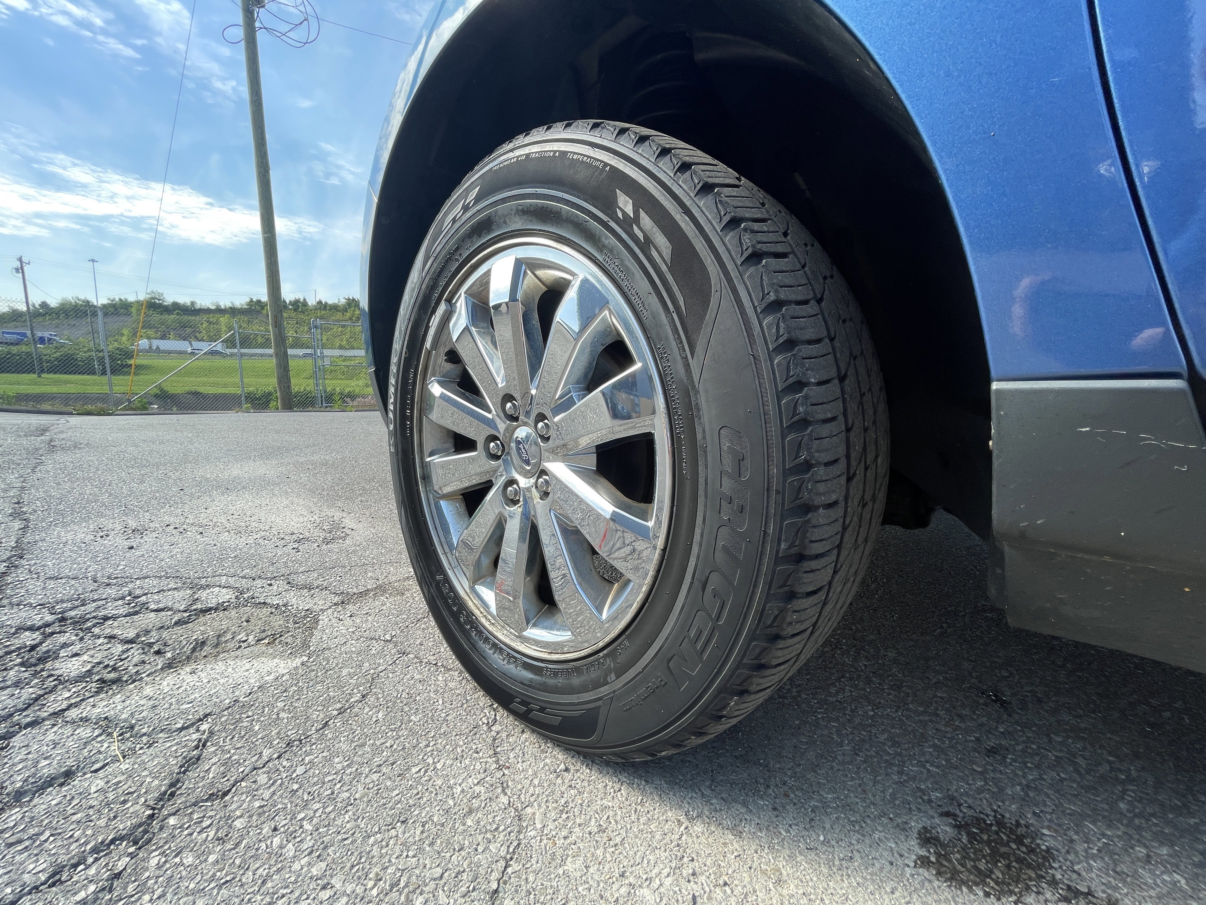 Used 2009 Ford Edge SEL FWD image 30