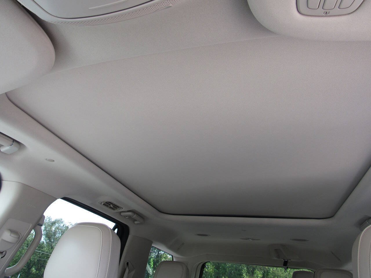 Used 2019 Lincoln Navigator Reserve w/ Cargo Package AWD/4WD image 32
