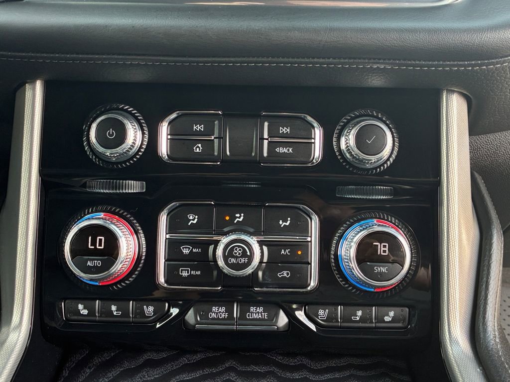 Used 2024 GMC Yukon Denali image 4