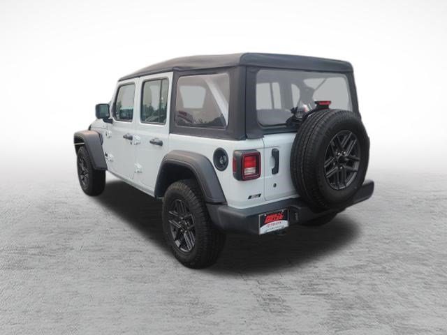 Used 2022 Jeep Wrangler Unlimited Sport AWD/4WD image 5
