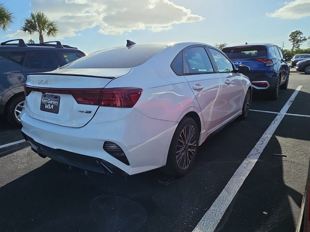 Certified 2023 Kia Forte GT-Line FWD image 18