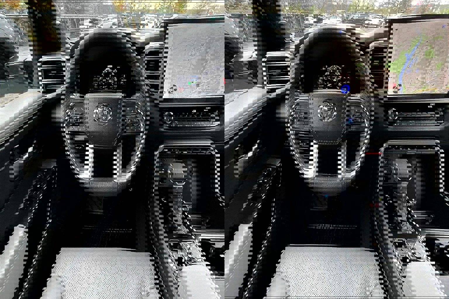 Used 2025 Toyota Tundra Limited image 5