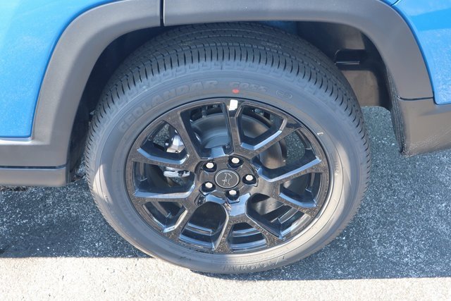 New 2026 Jeep Compass Latitude image 24