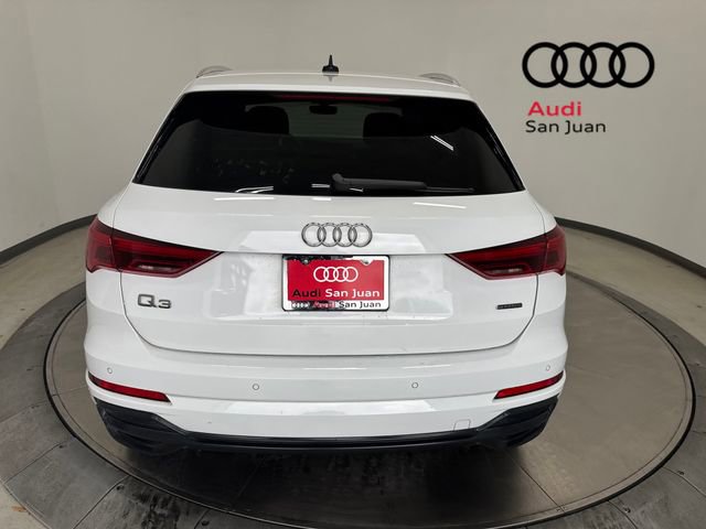 Used 2020 Audi Q3 2.0T Prestige w/ Prestige Package image 36