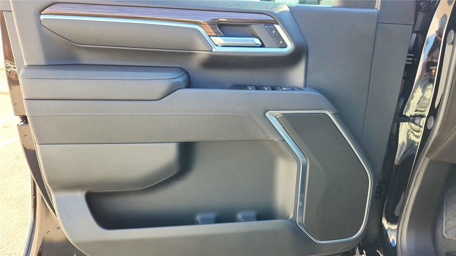 New 2026 Chevrolet Silverado 3500 LT w/ All Star Edition image 18