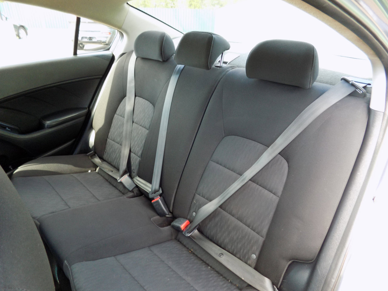 Used 2016 Kia Forte LX image 7