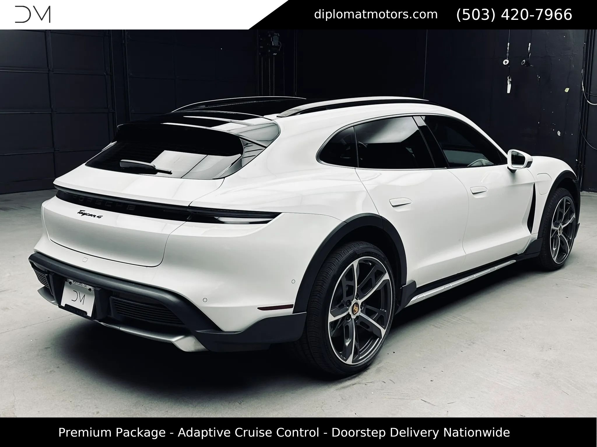 Used 2022 Porsche Taycan 4 Cross Turismo AWD/4WD image 7