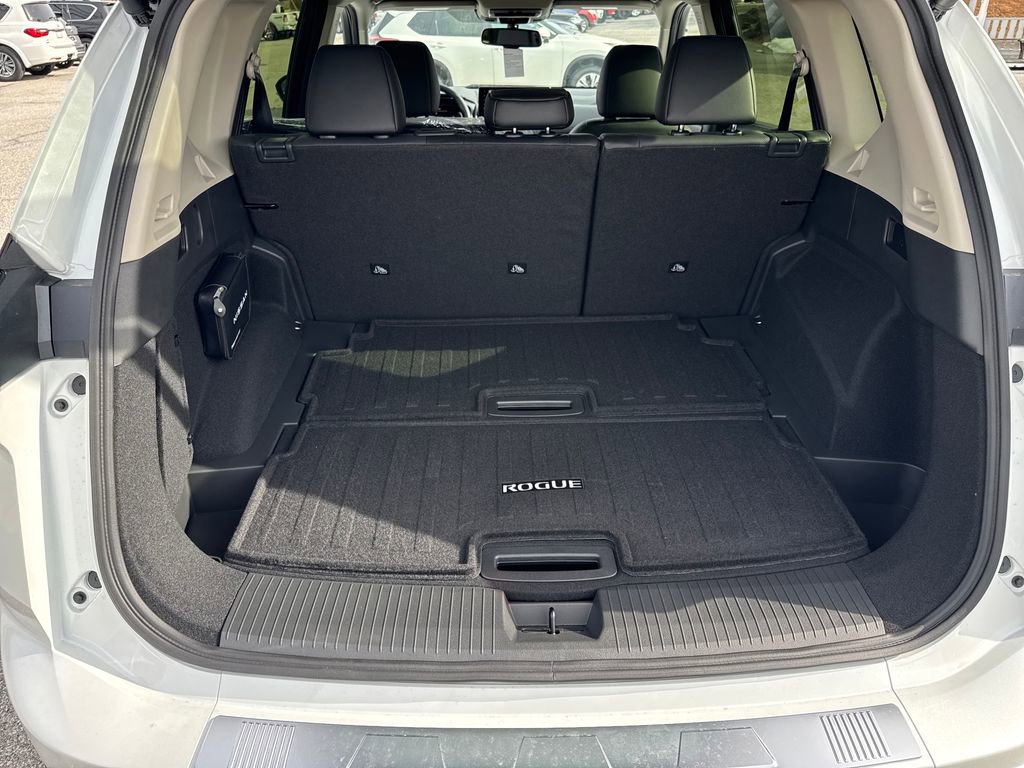 New 2026 Nissan Rogue Platinum w/ Platinum Premium Package image 24