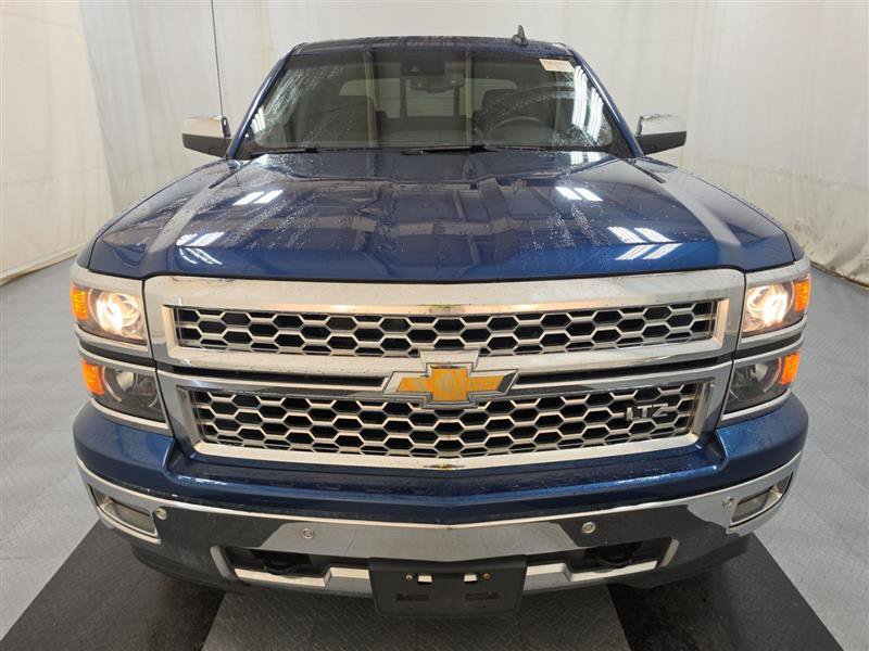 Used 2015 Chevrolet Silverado 1500 LTZ w/ LTZ Plus Package AWD/4WD image 2