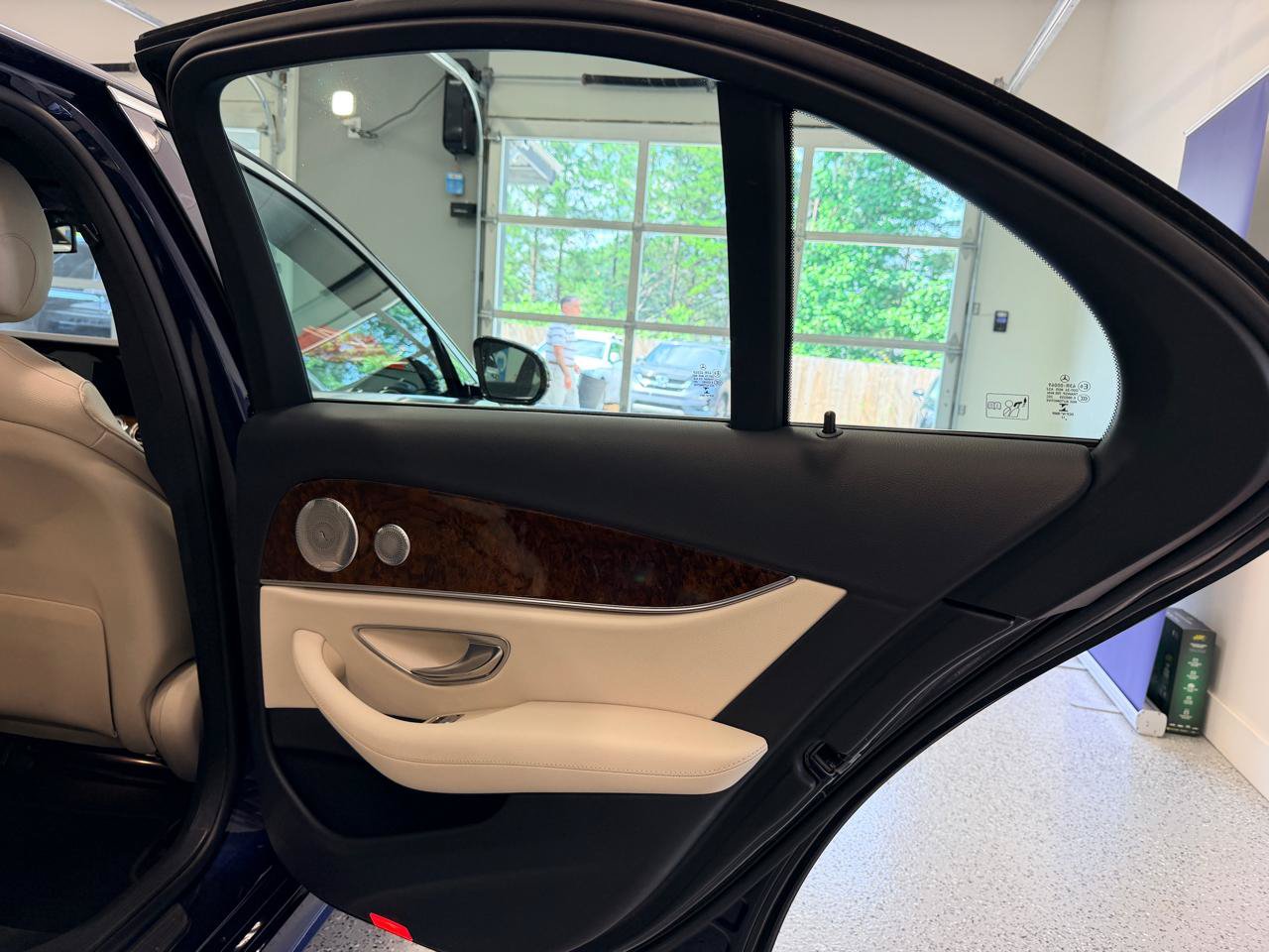 Used 2018 Mercedes-Benz E 300 image 26