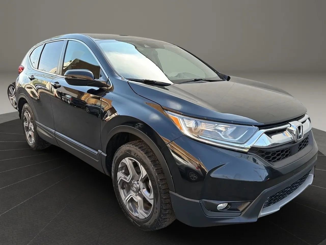 Used 2019 Honda CR-V EX image 3