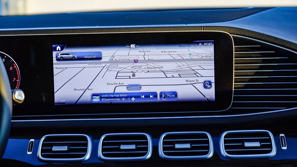 Used 2024 Mercedes-Benz GLS 450 4MATIC image 15