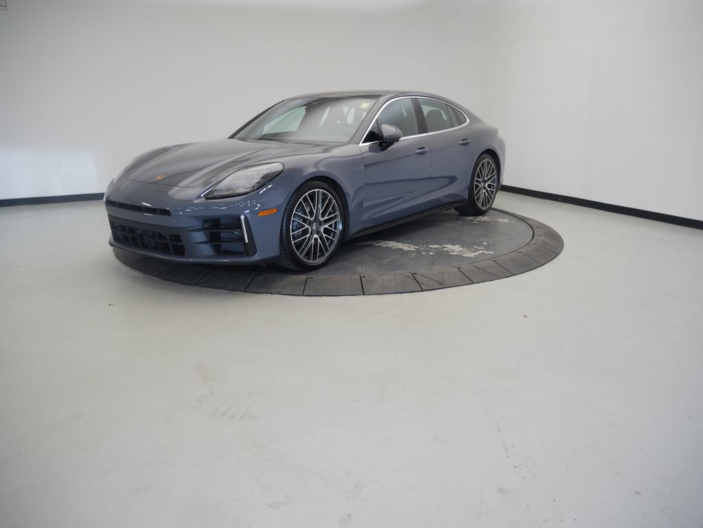 Certified 2025 Porsche Panamera 4 image 1