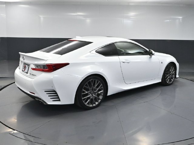Used 2017 Lexus RC 200t F Sport RWD image 4