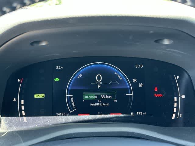 Used 2025 Toyota Camry SE w/ Multimedia Upgrade Package FWD image 7