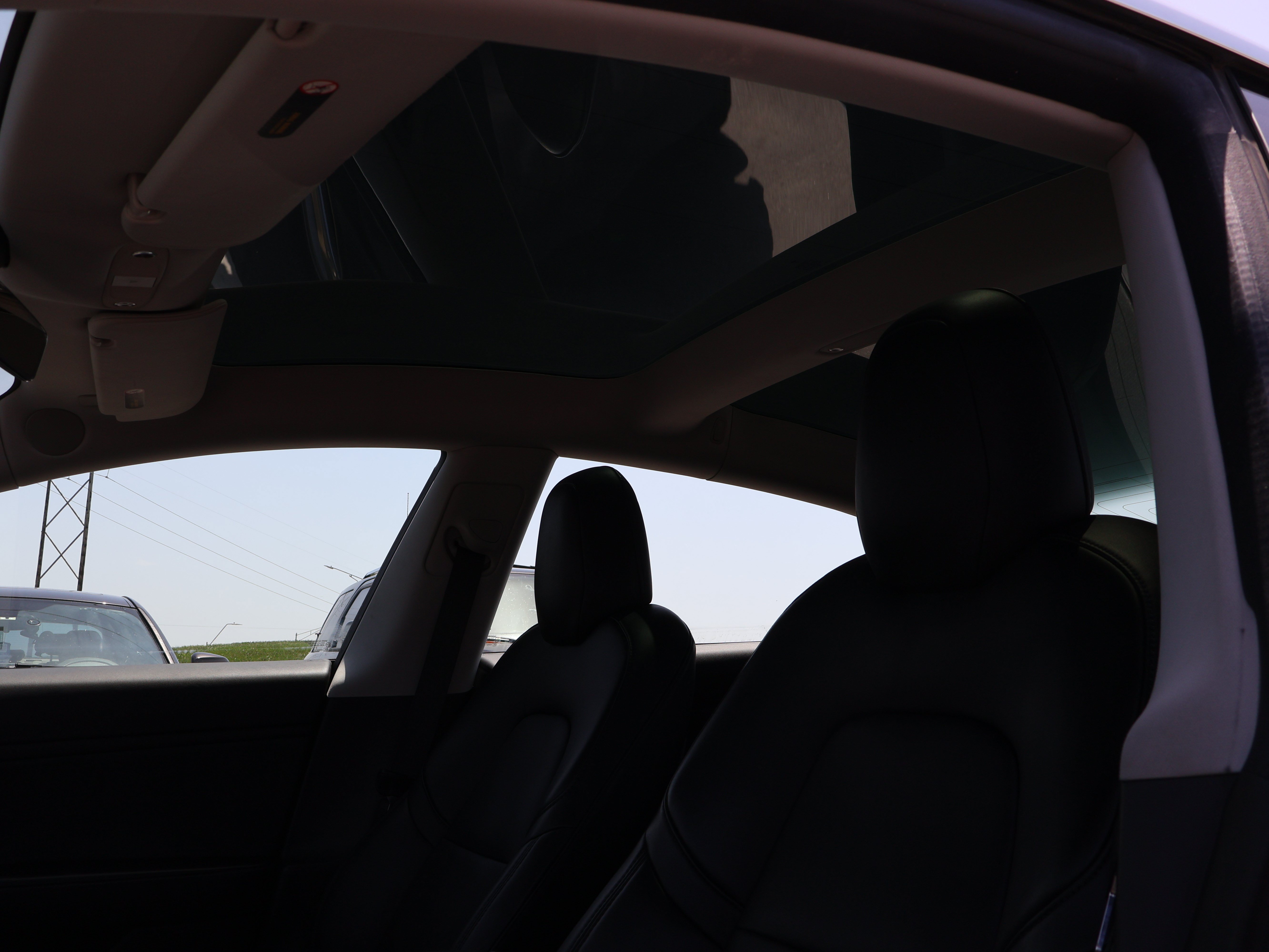 Used 2018 Tesla Model 3 Mid Range RWD image 40