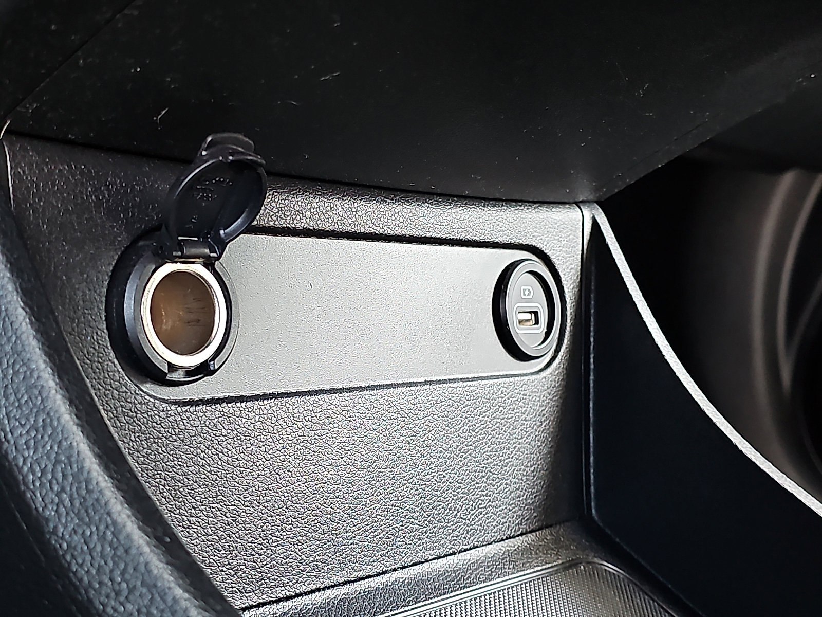 Used 2023 Hyundai Santa Fe SEL image 26