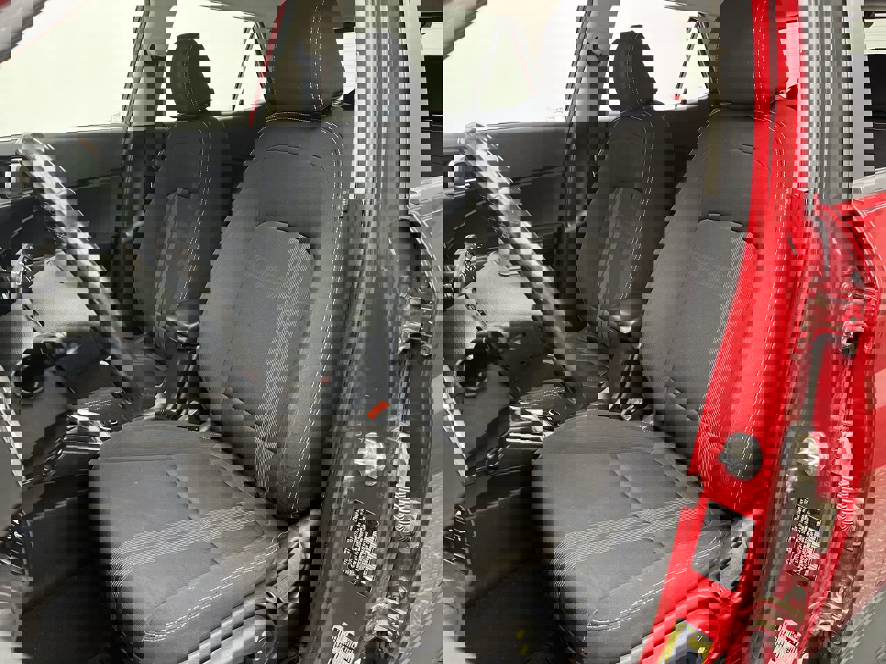 Used 2021 Hyundai Venue SEL image 8