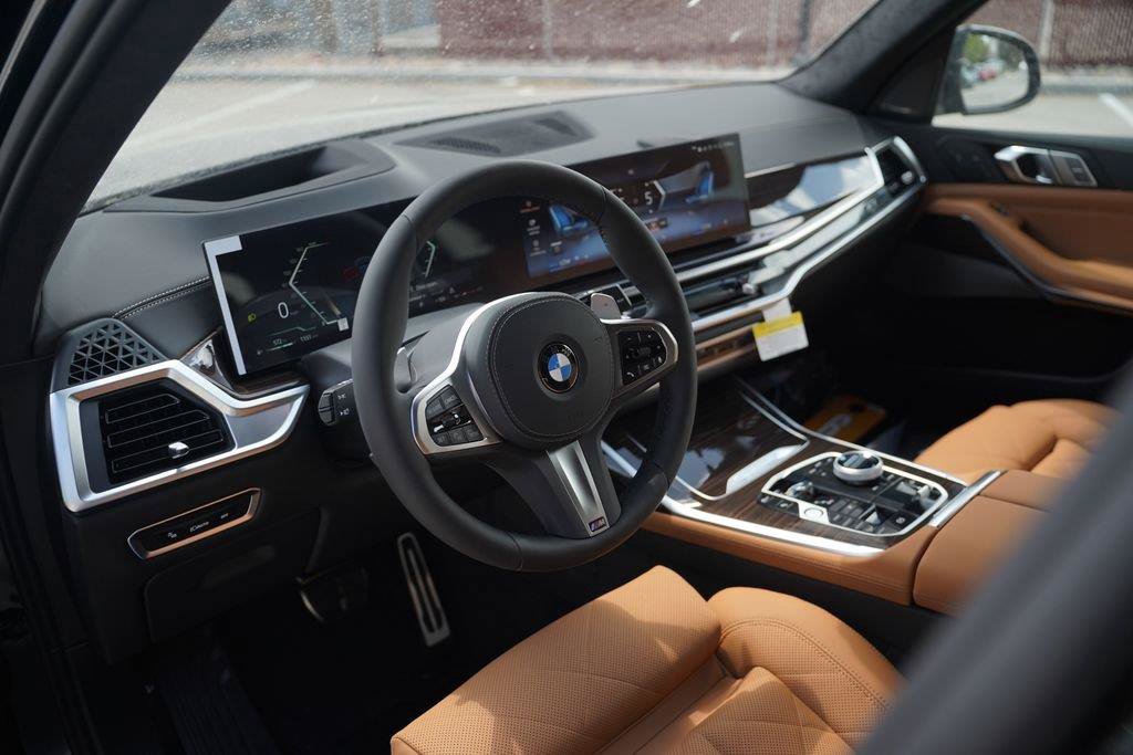 Used 2027 BMW X7 xDrive40i w/ Executive Package AWD/4WD image 8